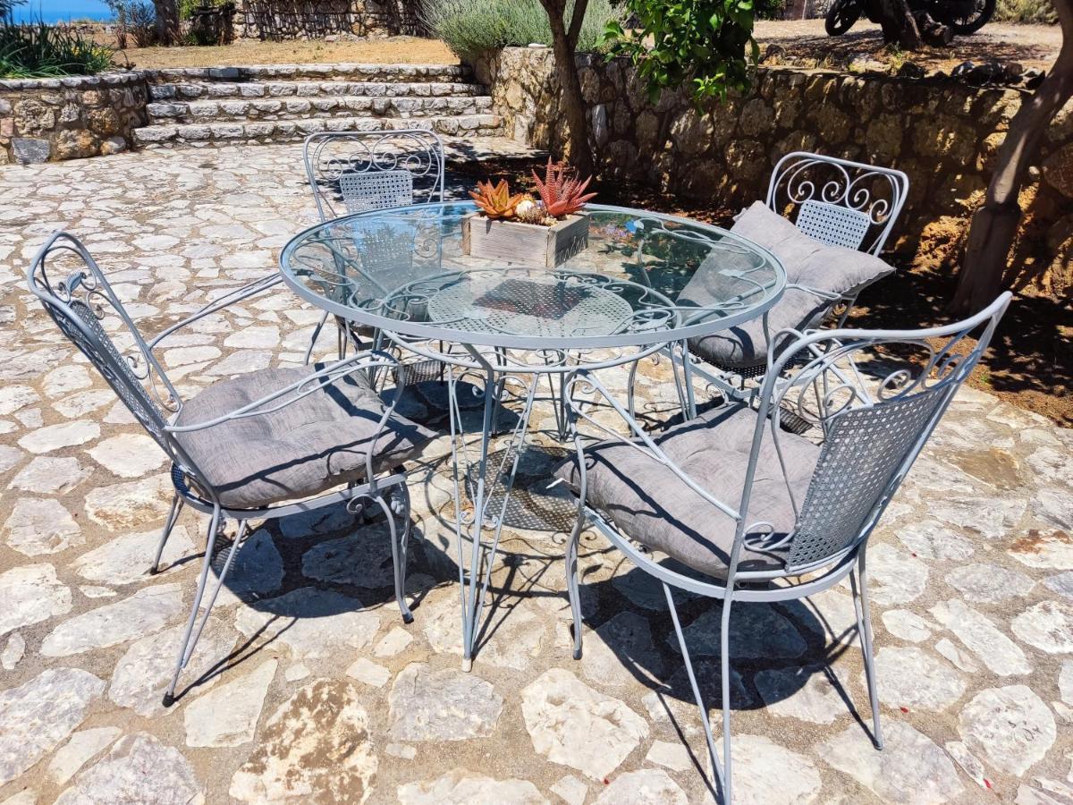 הוילה Athina'S Stone House In קרדמילי מראה חיצוני תמונה
